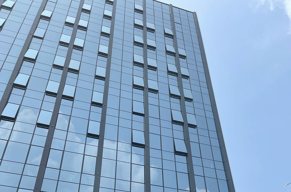 专业做玻璃幕墙公司