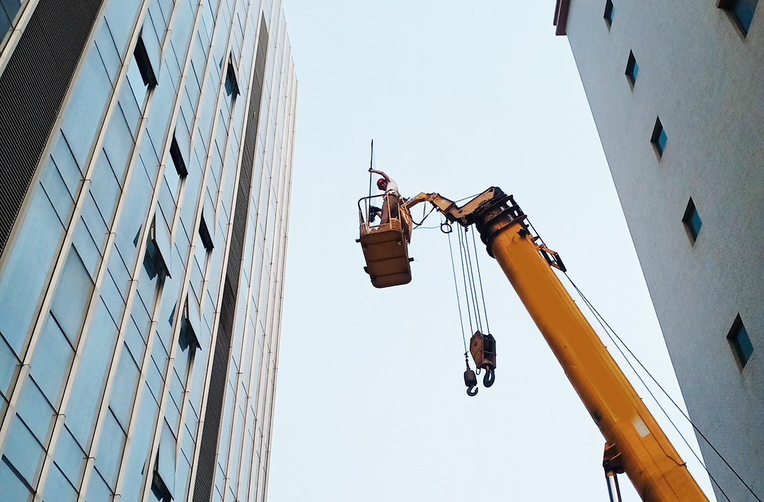 专业外墙玻璃更换