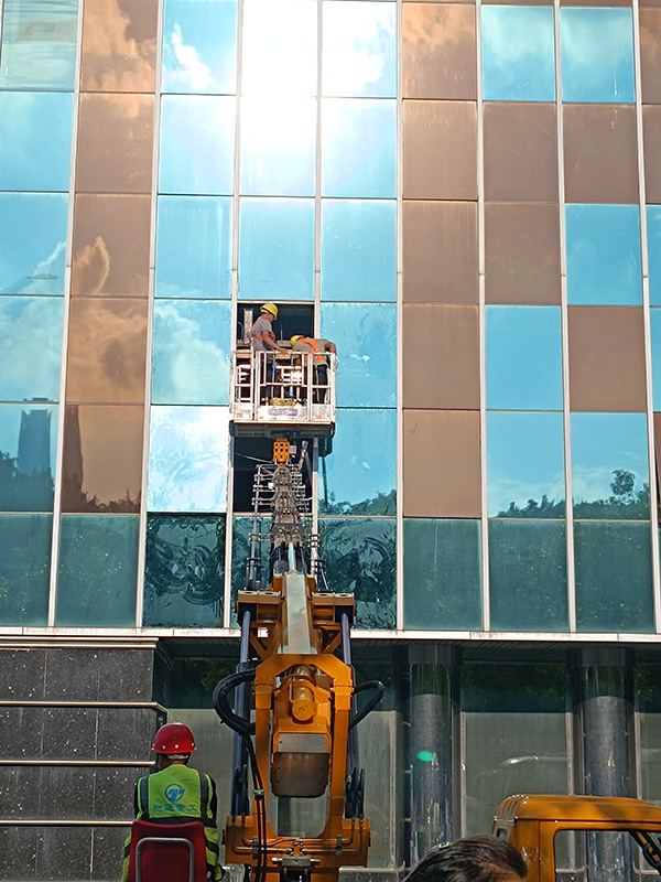 高空幕墙玻璃维修维保