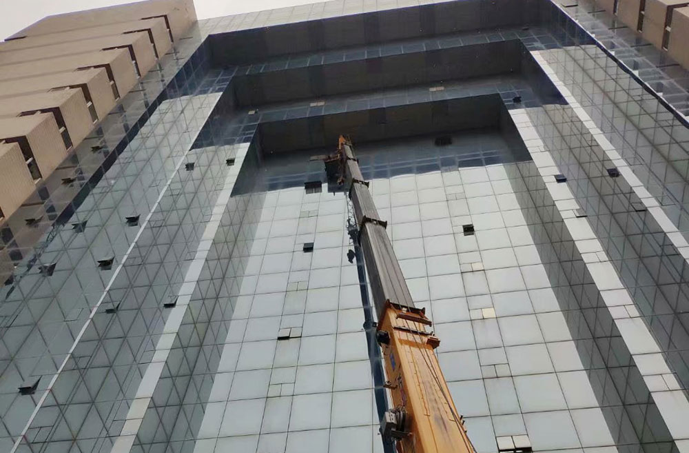 在东莞哪家幕墙维修公司好