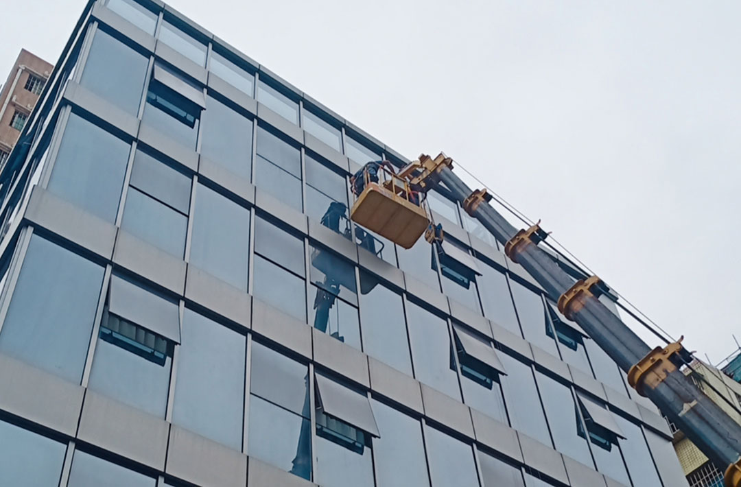 幕墙玻璃更换维修公司