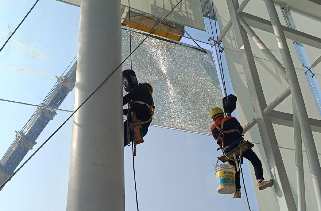 广州玻璃幕墙维修保养哪家更专业